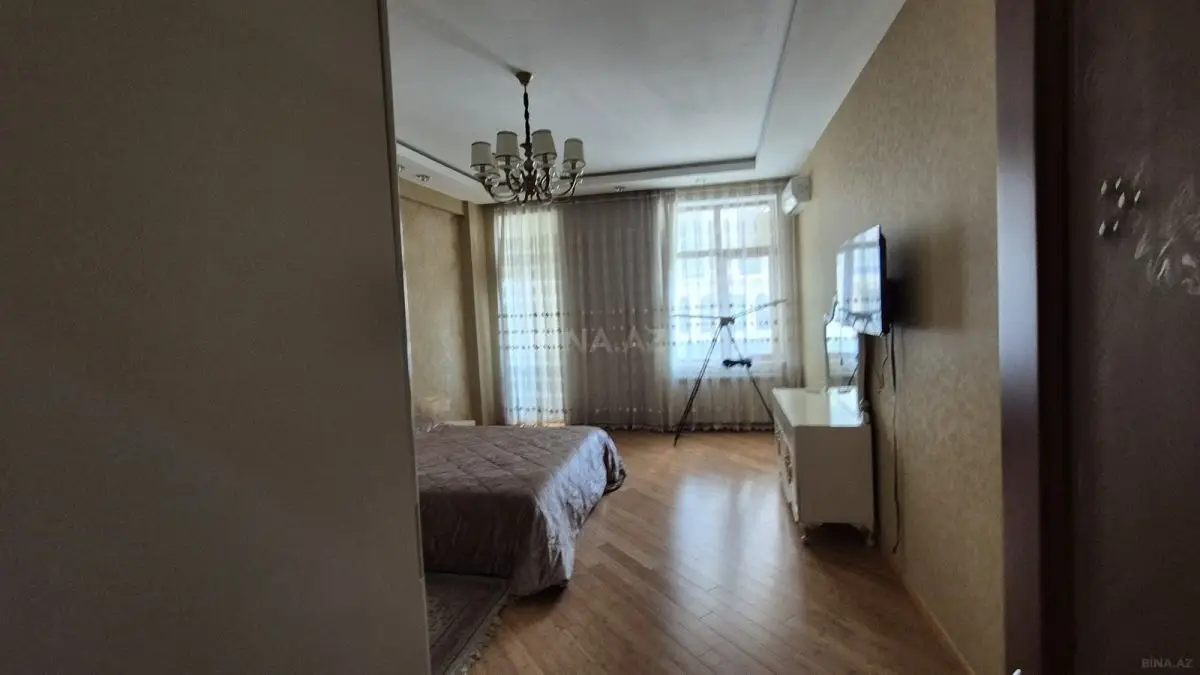700 000 AZN - 4 otaqlı mənzil Satılır, Səbail, Bakı