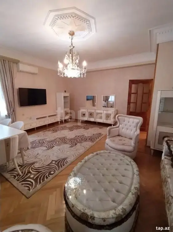 800 AZN - 3 otaqlı mənzil Kirayə (aylıq), Yasamal, Bakı
