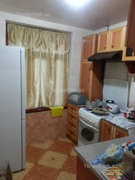 400 AZN - 4 otaqlı mənzil Kirayə (aylıq), 5-ci mikrorayon, Sumqayıt
