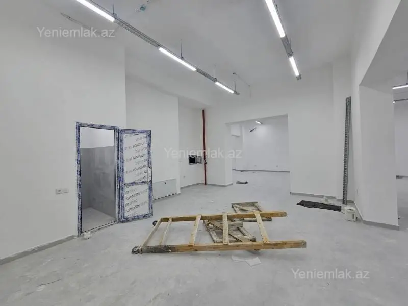 5 500 AZN - 300 m² Obyekt / Ofis Kirayə (aylıq), 8-ci mikrorayon, Binəqədi, Bakı