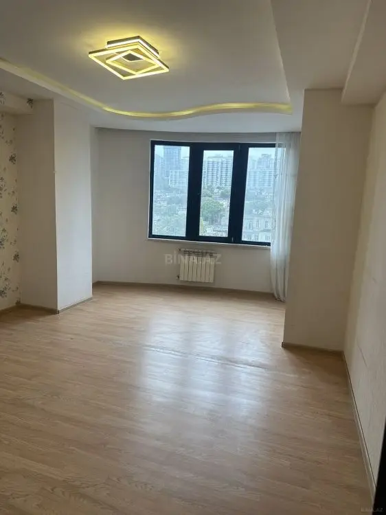 1 400 AZN - 150 m² Obyekt / Ofis Kirayə (aylıq), Yasamal, Bakı