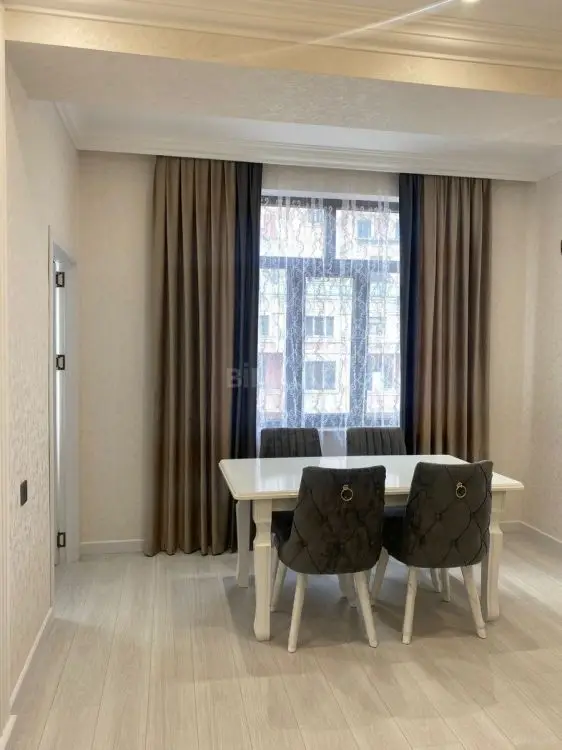 850 AZN - 2 otaqlı mənzil Kirayə (aylıq), 2-ci mikrorayon, Abşeron