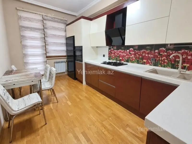 950 AZN - 3 otaqlı mənzil Kirayə (aylıq), Nizami, Bakı