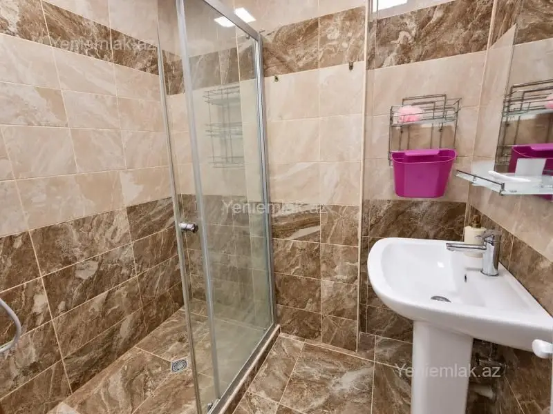 950 AZN - 3 otaqlı mənzil Kirayə (aylıq), Nizami, Bakı