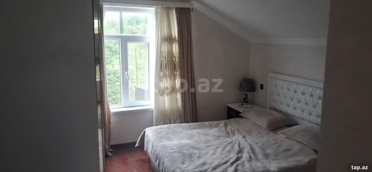 80 000 AZN - 4 otaqlı mənzil , Quba