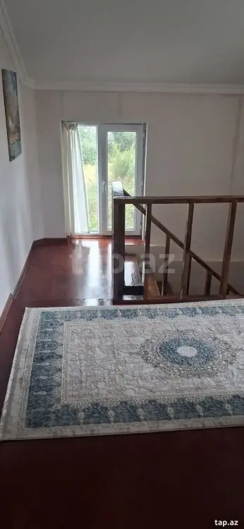80 000 AZN - 4 otaqlı mənzil , Quba