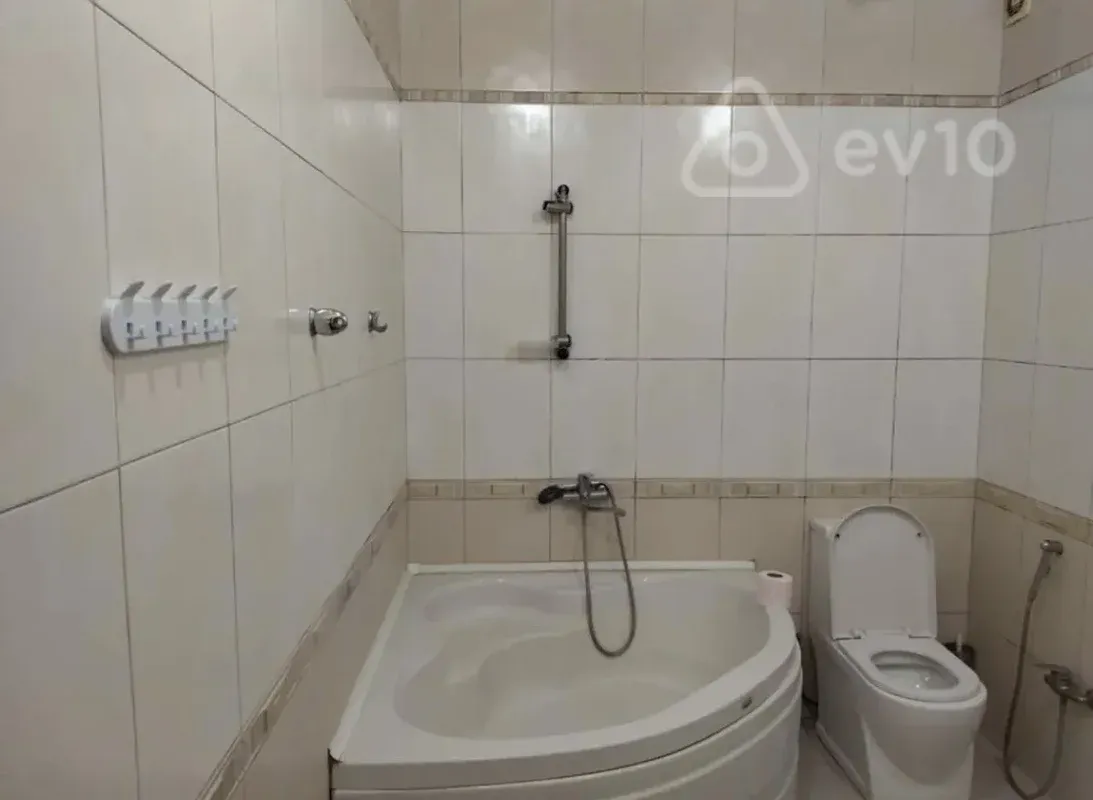 150 AZN - 3 otaqlı mənzil Kirayə (aylıq), Yasamal qəs., Yasamal, Bakı