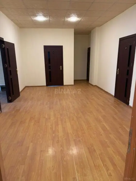 3 600 AZN - 600 m² Obyekt / Ofis Kirayə (aylıq), 28 may qəs., Gəncə
