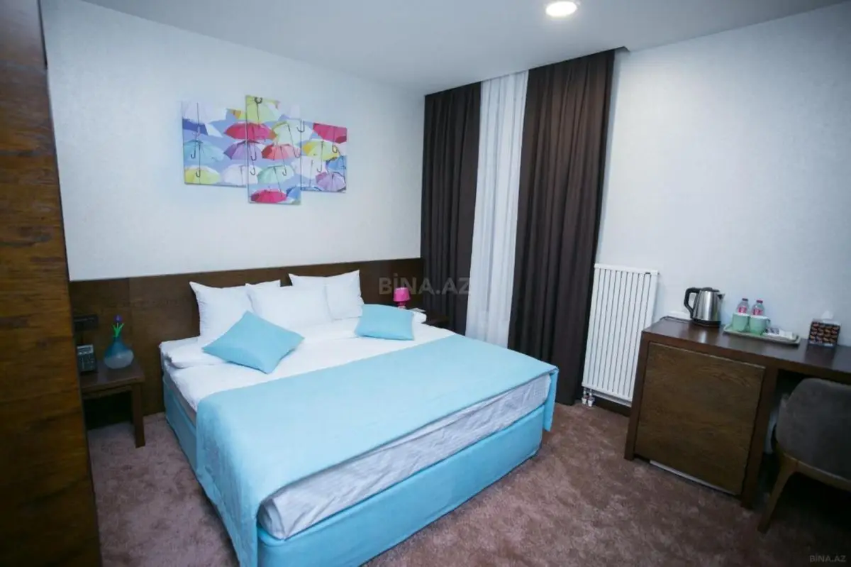 350 000 AZN - 700 m² Obyekt / Ofis Satılır, Bayıl qəs., Abşeron