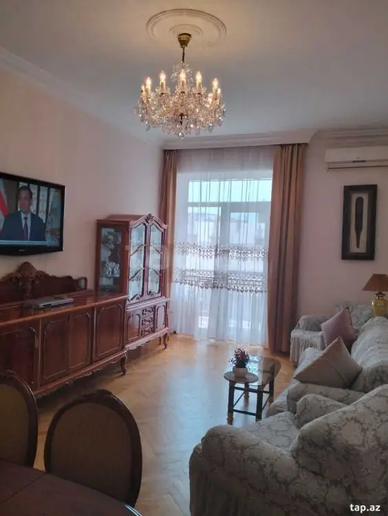 1 000 AZN - 2 otaqlı mənzil Kirayə (aylıq), Səbail, Bakı