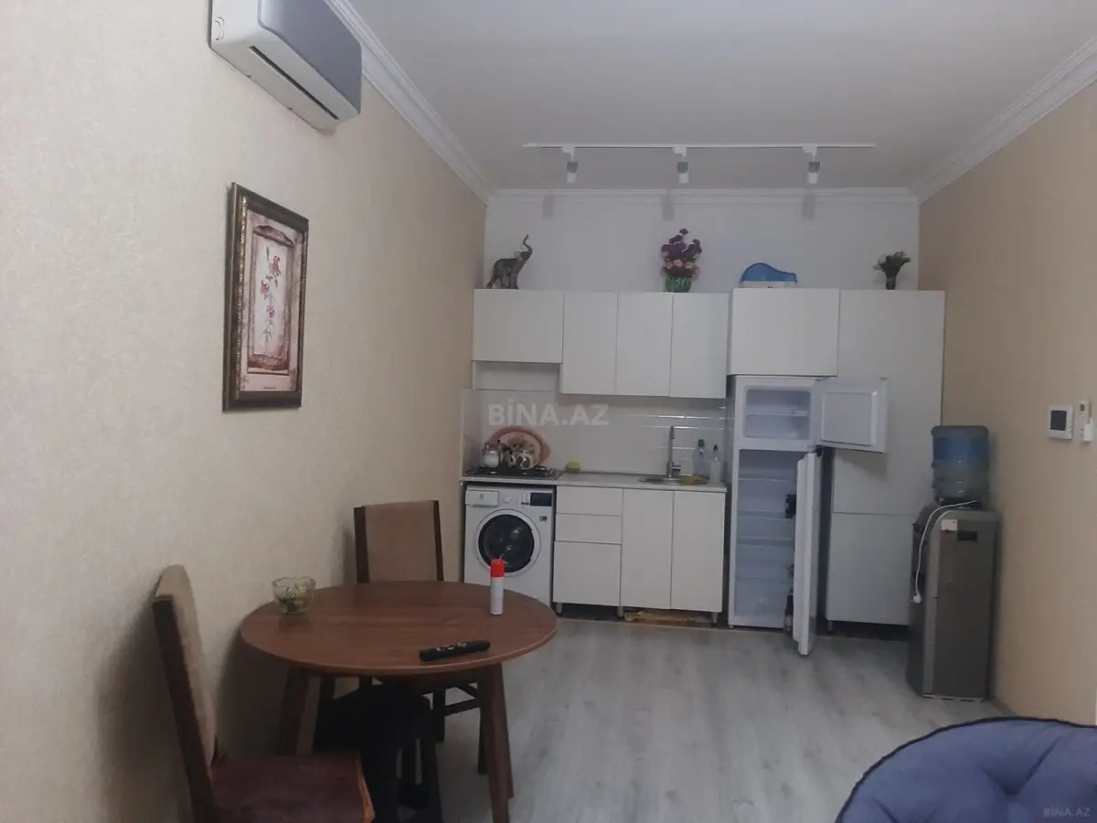 650 AZN - 3 otaqlı mənzil Kirayə (aylıq), Şüvəlan, Xəzər, Bakı