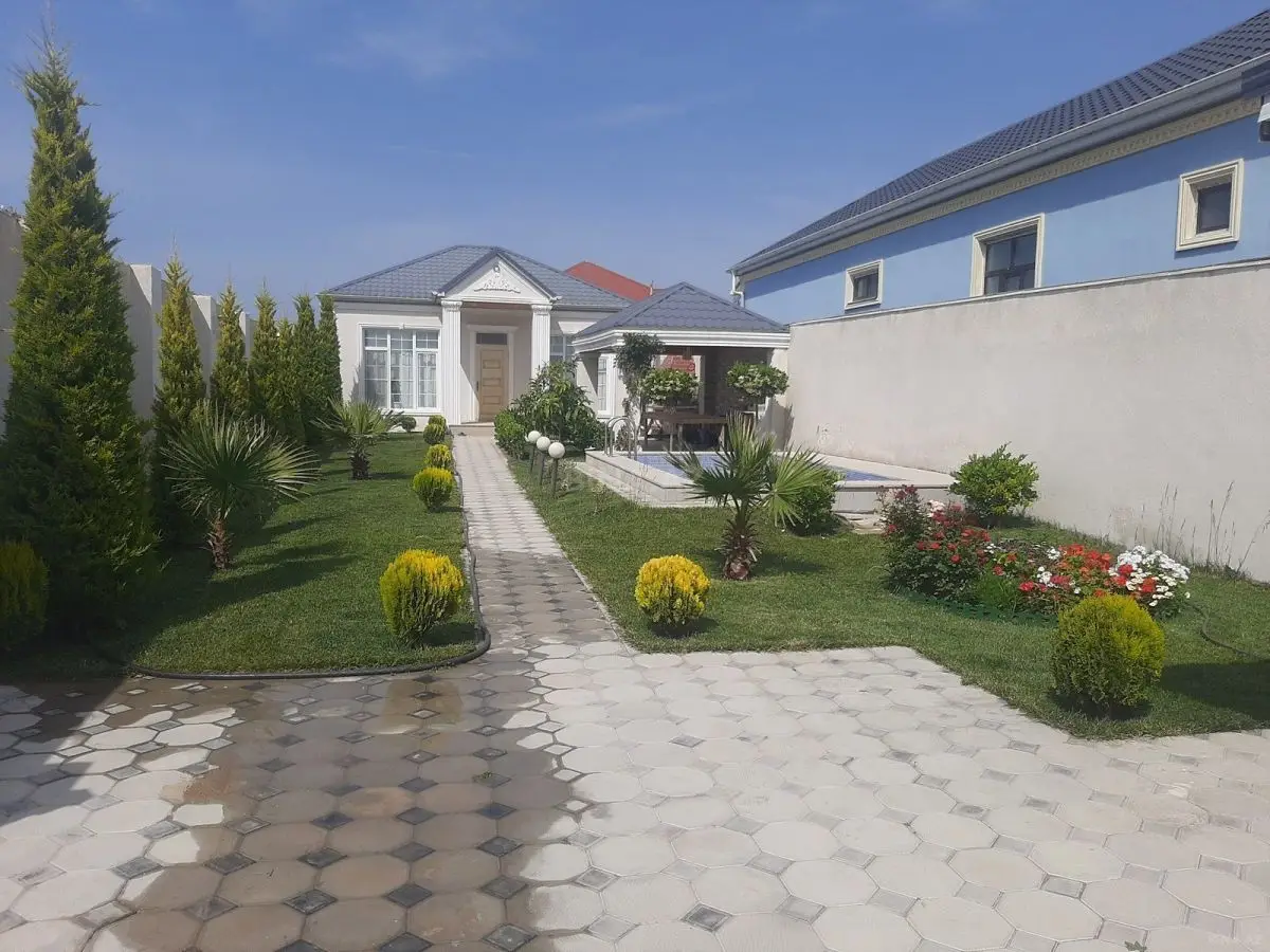 650 AZN - 3 otaqlı mənzil Kirayə (aylıq), Şüvəlan, Xəzər, Bakı