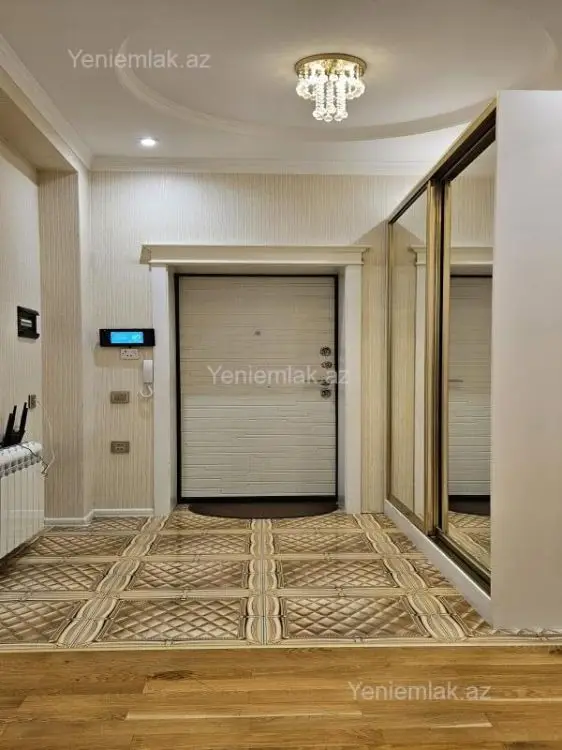 900 AZN - 3 otaqlı mənzil Kirayə (aylıq), 1-ci mikrorayon, Sumqayıt