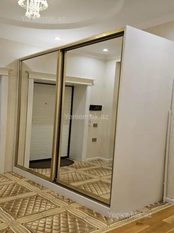 900 AZN - 3 otaqlı mənzil Kirayə (aylıq), 1-ci mikrorayon, Sumqayıt