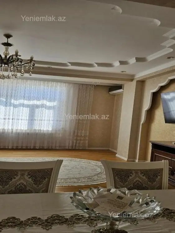 900 AZN - 3 otaqlı mənzil Kirayə (aylıq), 1-ci mikrorayon, Sumqayıt