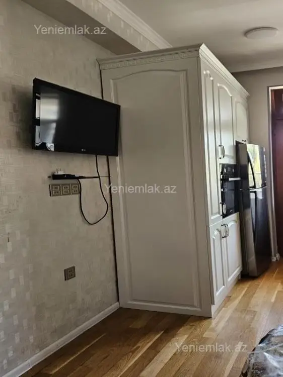 900 AZN - 3 otaqlı mənzil Kirayə (aylıq), 1-ci mikrorayon, Sumqayıt