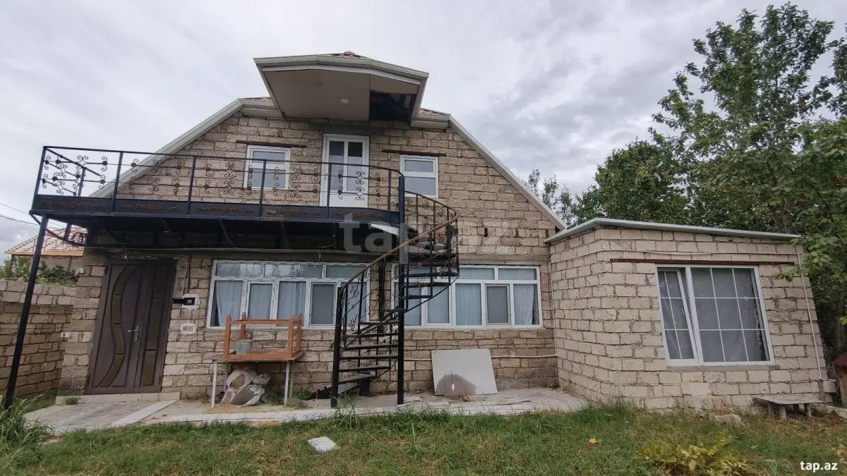 120 000 AZN - 5 otaqlı mənzil , Xaçmaz