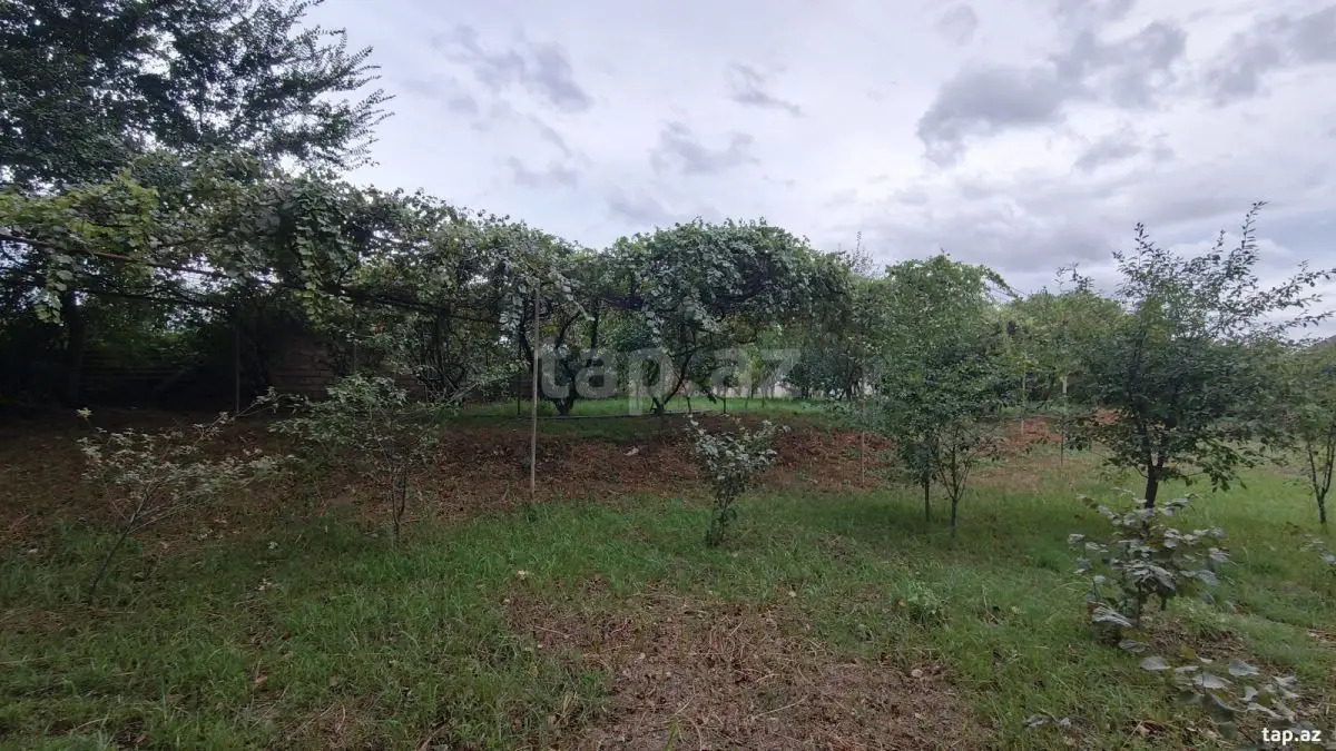 120 000 AZN - 5 otaqlı mənzil , Xaçmaz