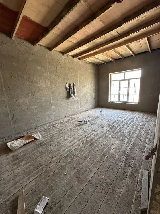57 000 AZN - 5 otaqlı mənzil Satılır, Qobu, Abşeron