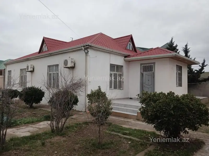 650 AZN - 4 otaqlı mənzil Kirayə (aylıq), Hövsan qəs., Suraxanı, Bakı