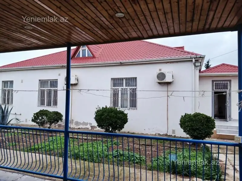 650 AZN - 4 otaqlı mənzil Kirayə (aylıq), Hövsan qəs., Suraxanı, Bakı