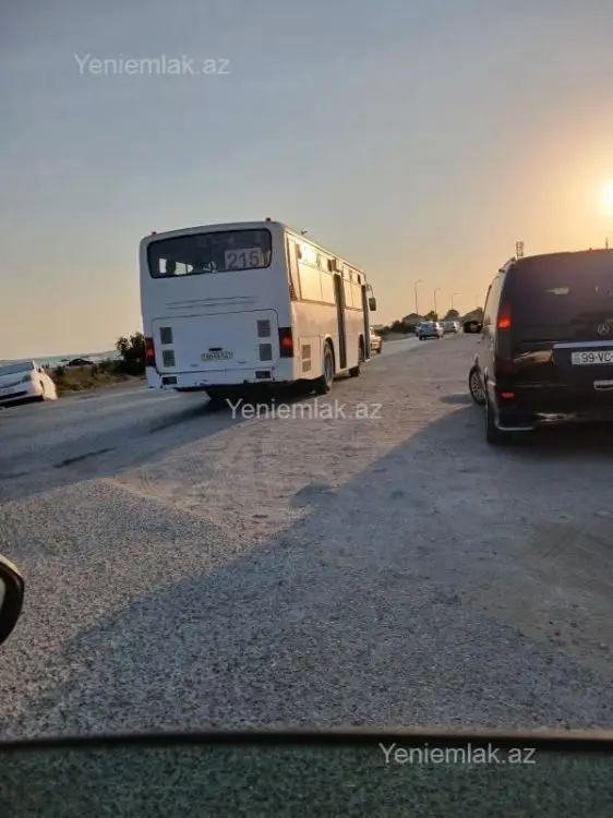 650 AZN - 4 otaqlı mənzil Kirayə (aylıq), Hövsan qəs., Suraxanı, Bakı