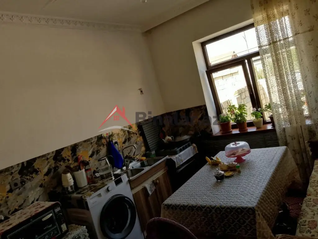 85 000 AZN - 5 otaqlı mənzil Satılır, Quba