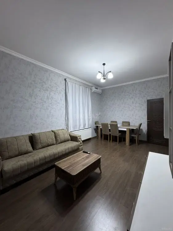 800 AZN - 3 otaqlı mənzil Kirayə (aylıq), Yasamal qəs., Abşeron