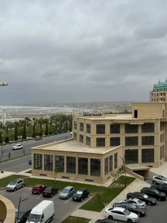 182 000 AZN - 3 otaqlı mənzil Satılır, Sumqayıt Bulvarı, Sumqayıt
