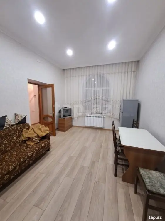 800 AZN - 6 otaqlı mənzil Kirayə (aylıq), Bakıxanov qəs., Sabunçu, Bakı
