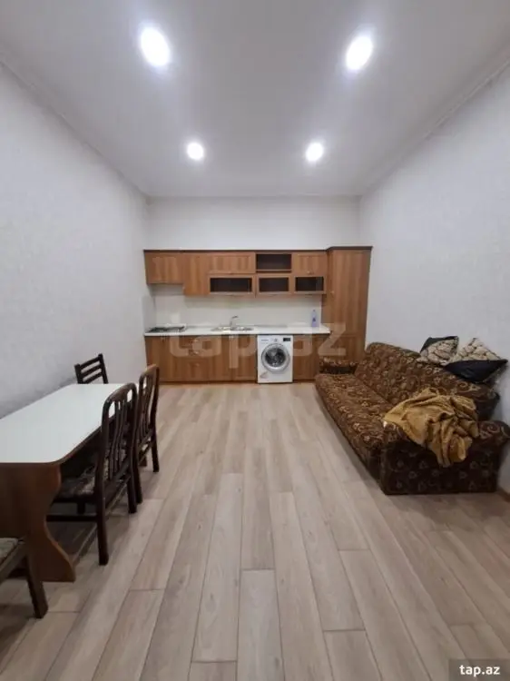 800 AZN - 6 otaqlı mənzil Kirayə (aylıq), Bakıxanov qəs., Sabunçu, Bakı