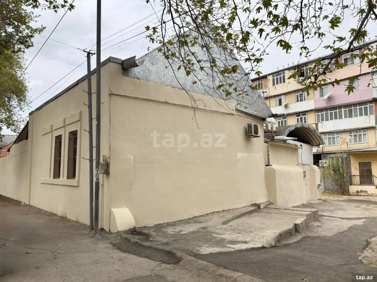 245 000 AZN - 4 otaqlı mənzil , Gəncə