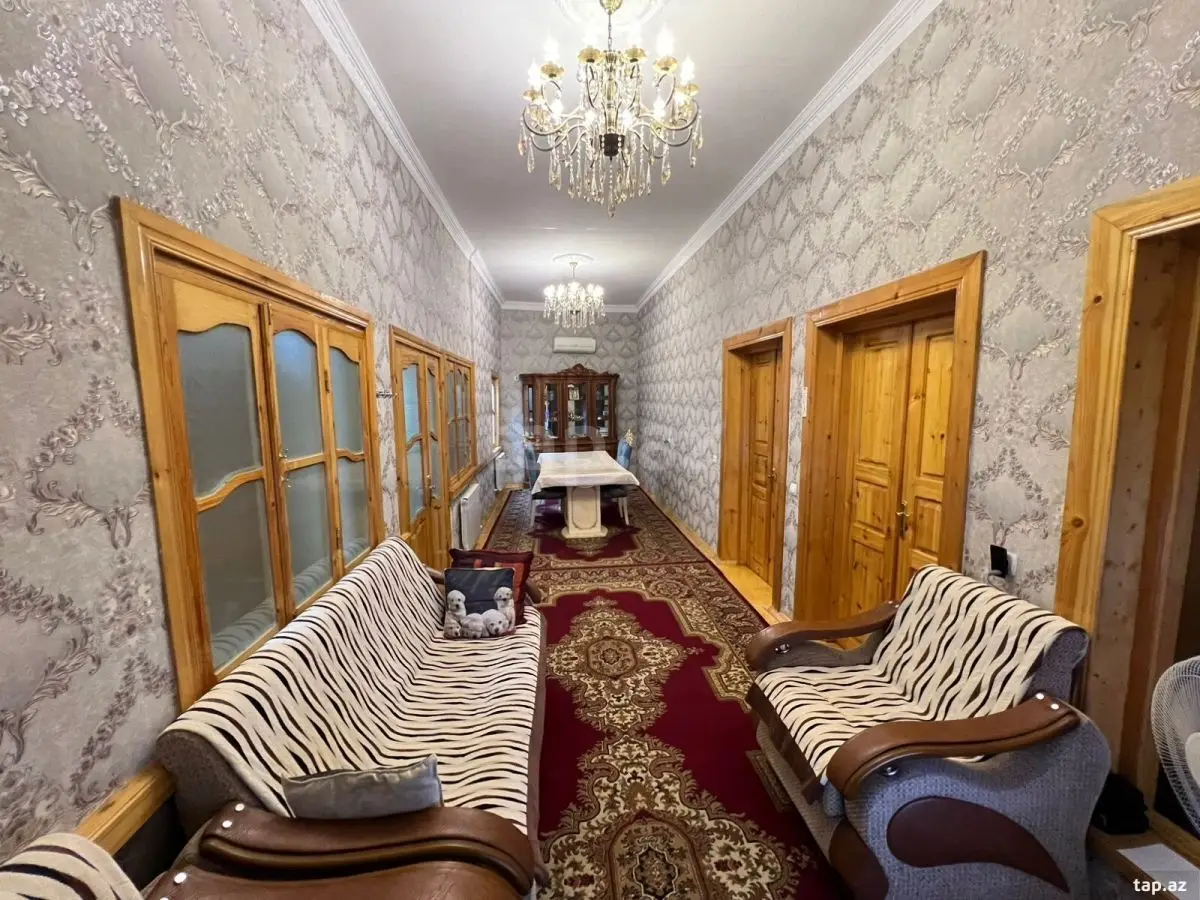 245 000 AZN - 4 otaqlı mənzil , Gəncə