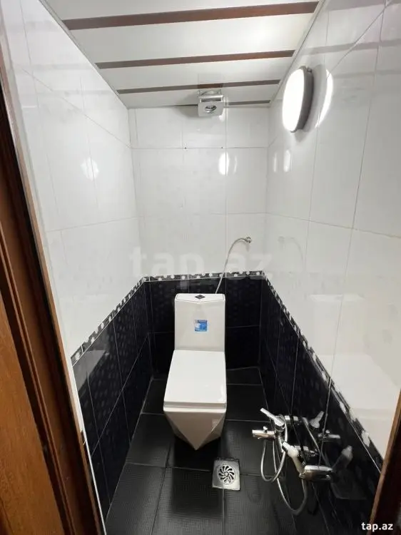 245 000 AZN - 4 otaqlı mənzil , Gəncə