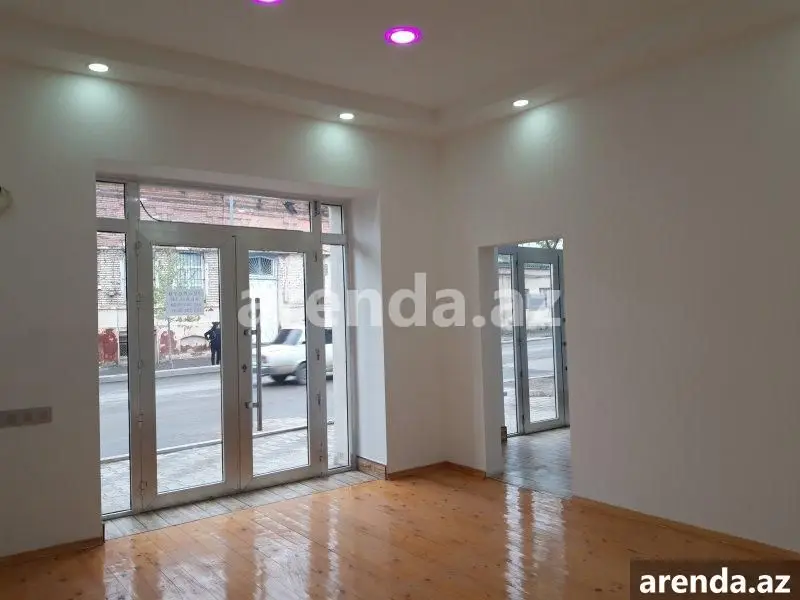 750 AZN - 70 m² Obyekt / Ofis Kirayə (aylıq), Gəncə
