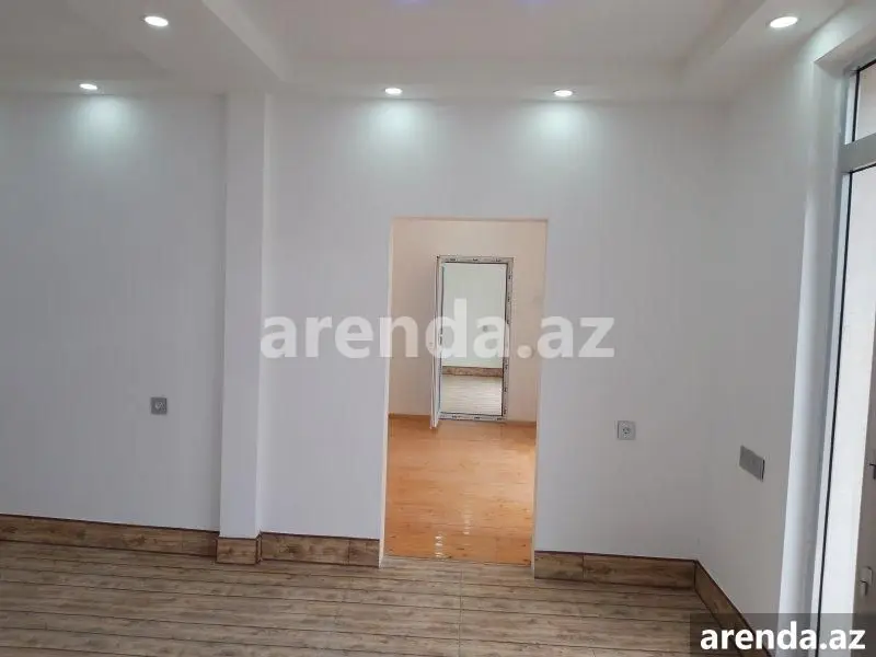 750 AZN - 70 m² Obyekt / Ofis Kirayə (aylıq), Gəncə